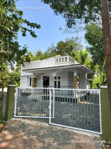 6 cent Land 950 squrefeet വീട് വിൽപനക്ക്