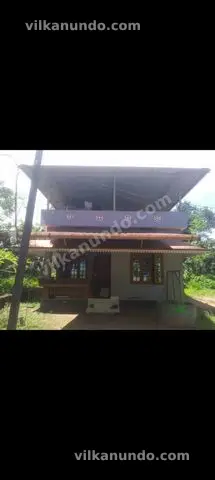 നിലമ്പൂർ മായന്താനി  5 സെന്റ് വാർപ്പ്  വീട്  വിൽപ്പനയ്ക്ക്.