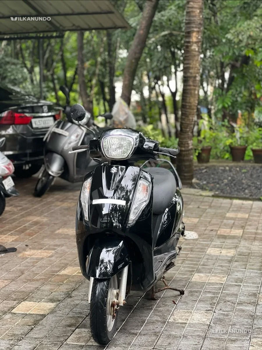 Acsess 125 (ബ്ലാക്ക്) for sale