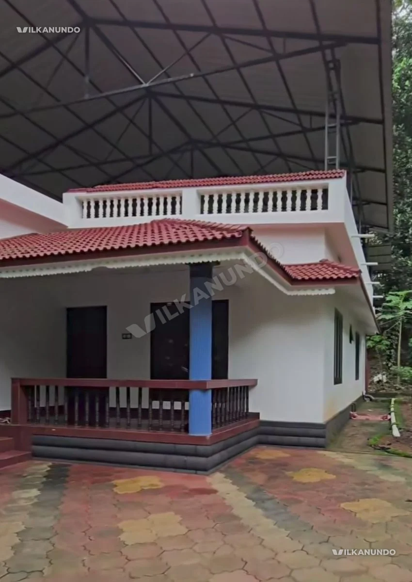 എടക്കര പാലേമാട് വിവേകാനന്ദ സ്കൂളിന്റെ അടുത്തായി 10 സെൻറ് സഥലവും വീടും വിൽപനക്ക്