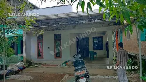 4 സെന്റ് സ്ഥലവും 3 ബെഡ്‌റൂമുള്ള വീടും വില്പനക്ക്..
