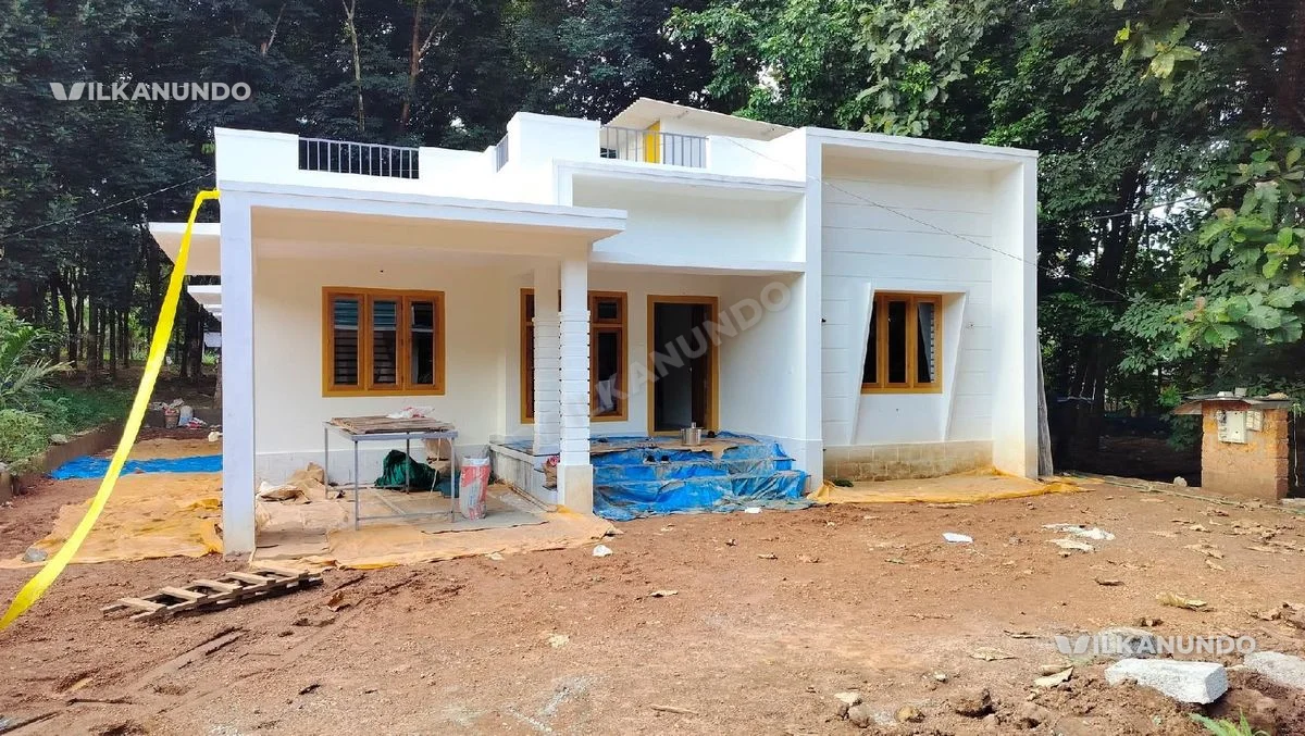 9¼സെന്റ് സ്ഥലവും 3ബെഡ്റൂമുള്ള വീടും വില്പനക്ക് 1300sqf