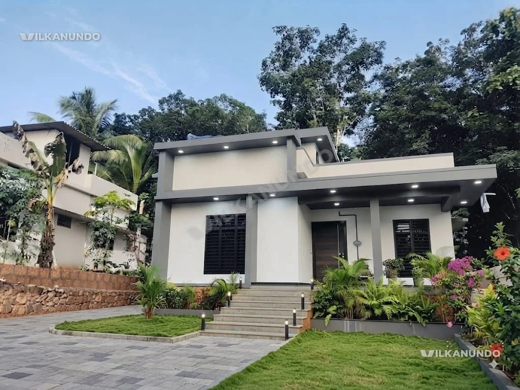 വണ്ടൂർ നടുവത്ത് 8 സെൻറ് സഥലവും 1100 Squrefeet പുതിയ വീടും വിൽപനക്ക്..