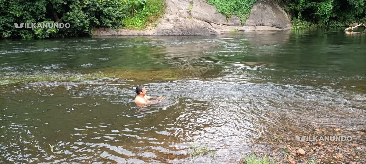 84 cent watter front propperty for sale in Attappady Thavalam Bank of Bhavani River