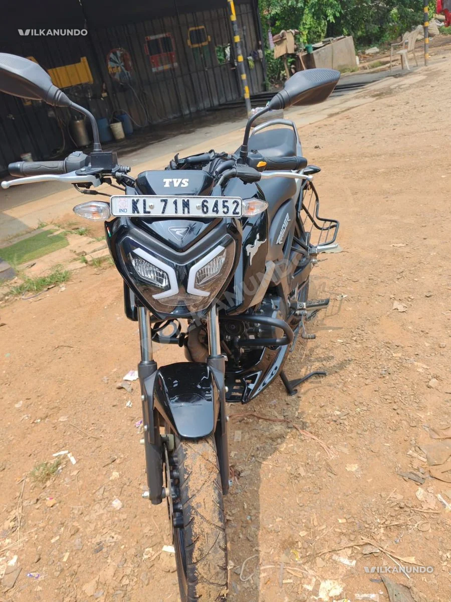 TVS RAIDER