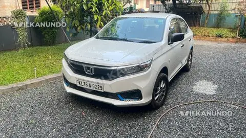Honda amaze