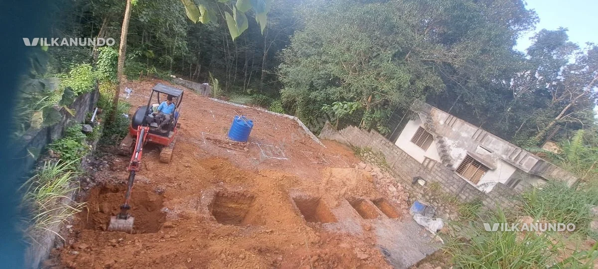 15 cent land sale vellanad aruvikara road