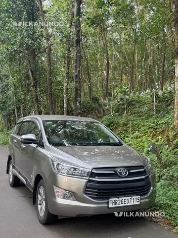 Innova crysta crysta 2.8G automatic 2019