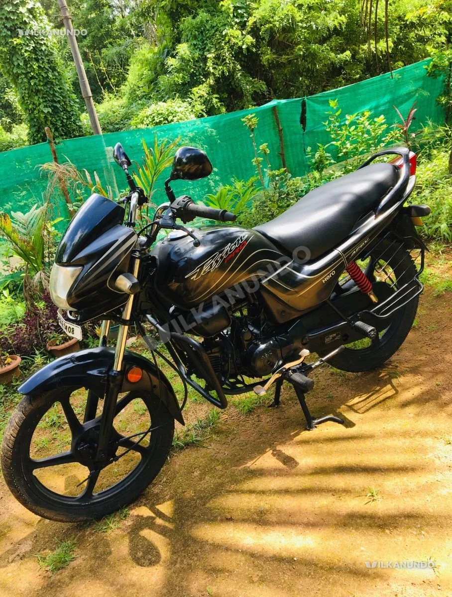 Passion pro 2013 last Front tyre 35%Back tyre 75% New accltr cable All papers ok Self start New battery