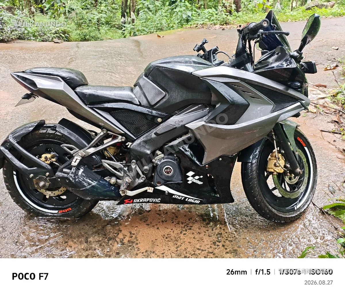 Bajaj pulsar rs 200 For sale