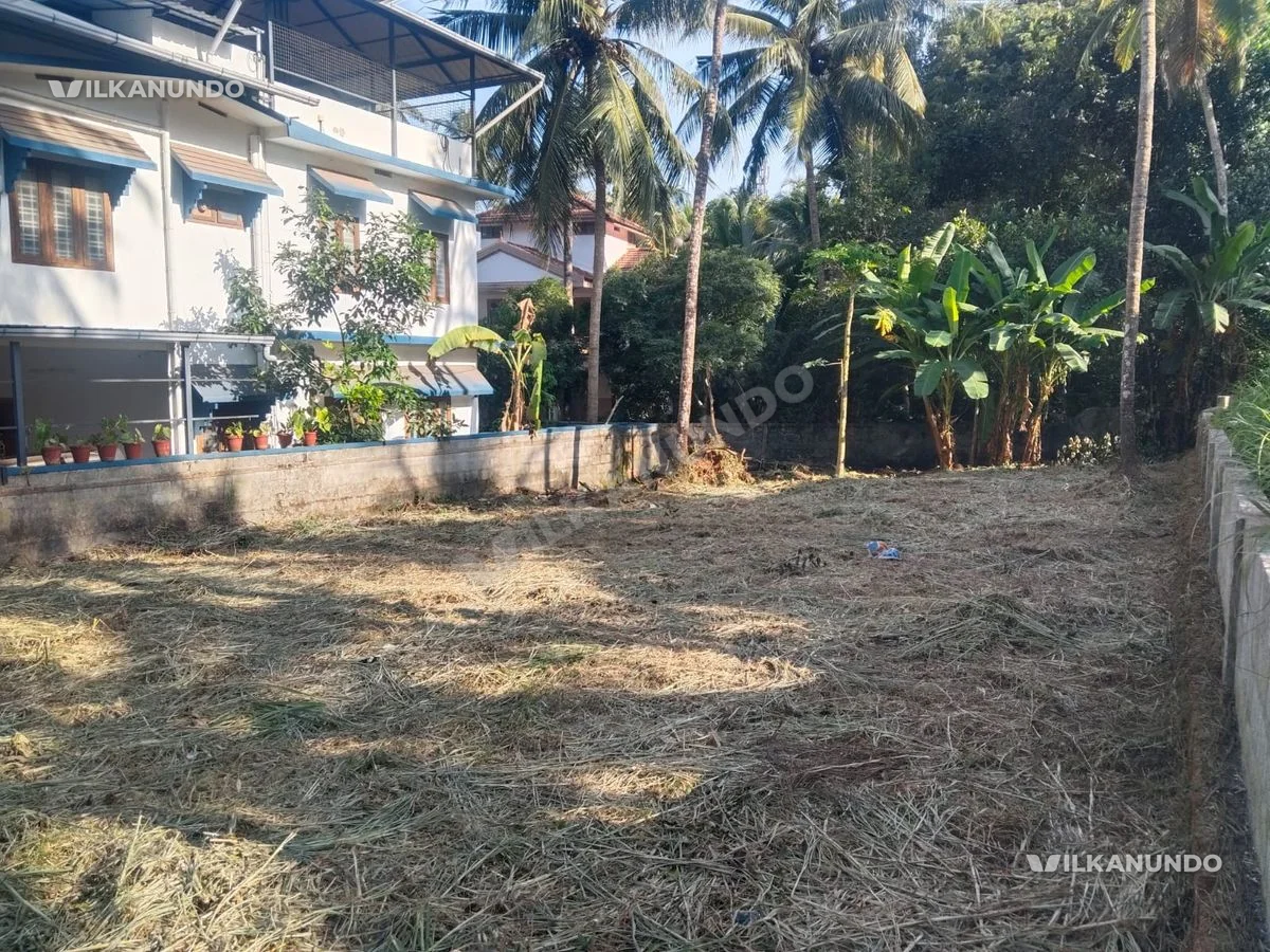 മഞ്ചേരി ടൗണിന്ടുത്തായി 7.5 cent സെൻറ് സ്ഥലം വിൽപനക്ക്.