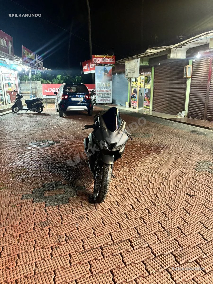 R15 v3