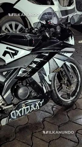 yamaha r15 v2