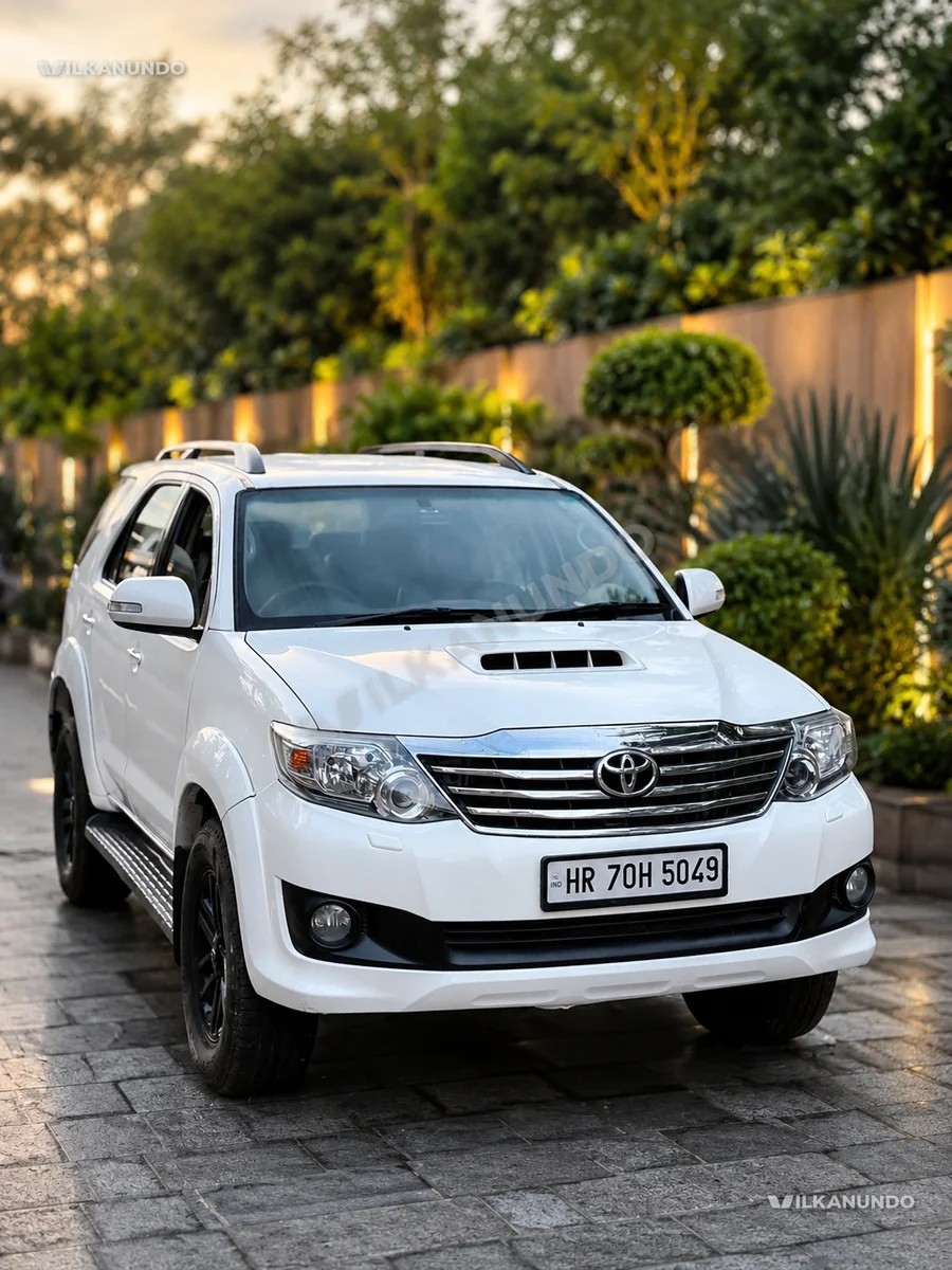 TOYOTA FORTUNER