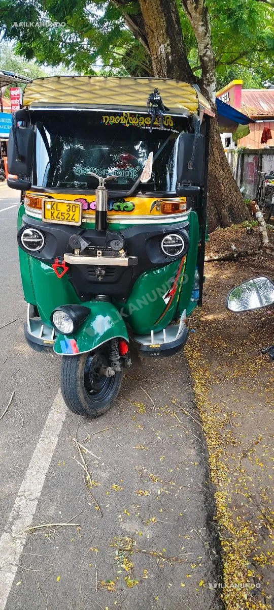 Bajaj Maxima X Wide CNG 2023