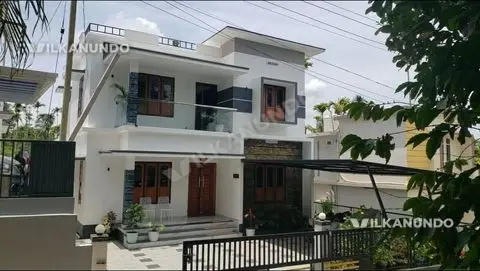 വയനാട്, സുൽത്താൻ ബത്തേരി ് 5 സെന്റ് സ്ഥലത്ത് പുതുതായി പണികഴിപ്പിച്ച 1700 sqrft 4 ബെഡ്‌റൂം വീട് വില്പനയ്ക്ക്.