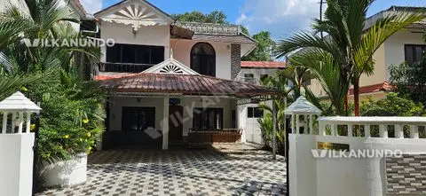 2900 sq ft House, can be used as Residential or Commercial
