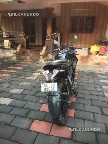 2020 Bajaj Pulsar RS 200 - Excellent Condition, New Rear Tyre & Battery, Freshly Serviced.