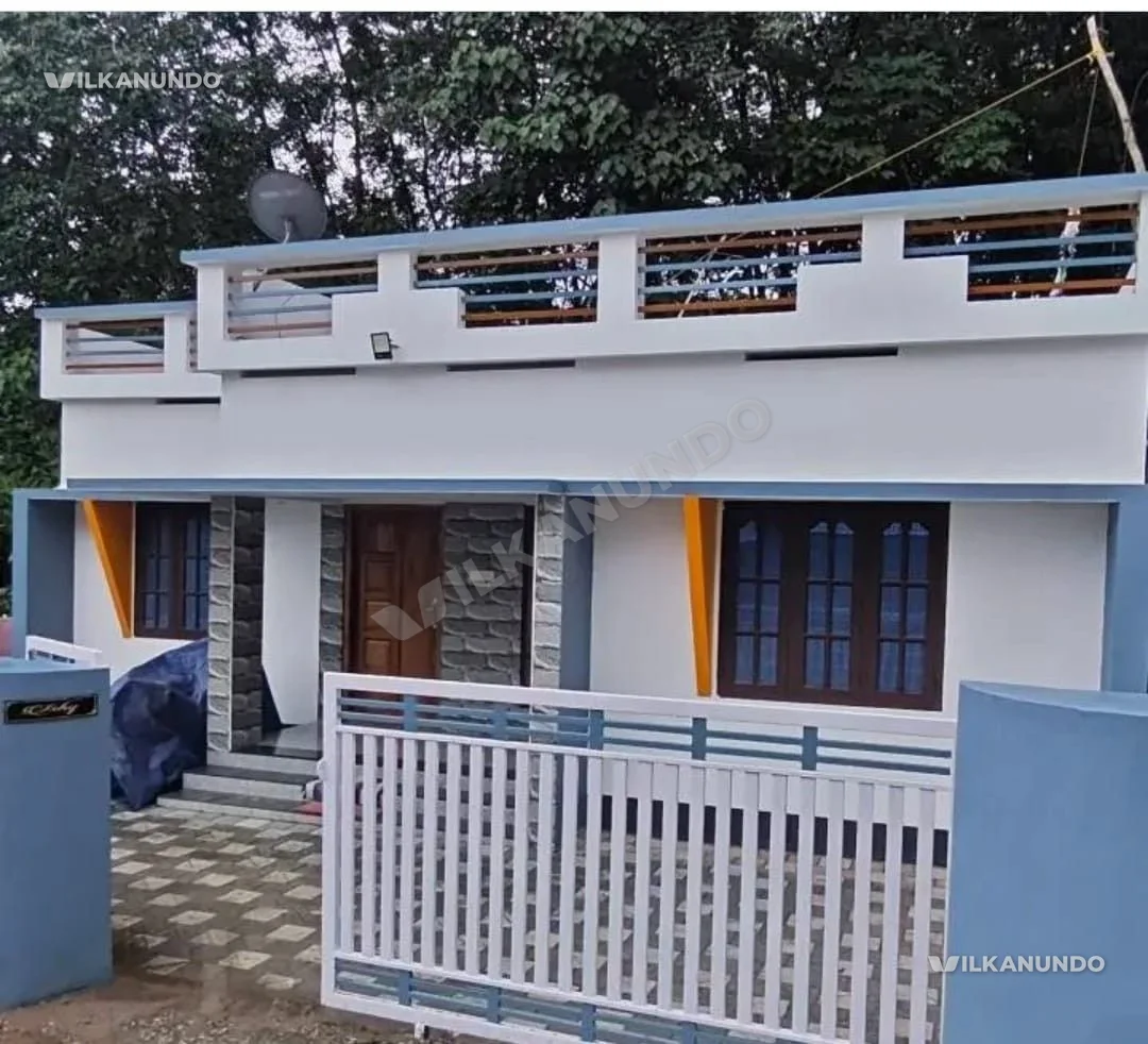 തിരുവനന്തപുരം ജില്ല ആറ്റിങ്ങൽ പൂവണത്തുoമൂട് ബസ് റൂട്ടിൽ നിന്നും 400 മീറ്റർ5 സെന്റ്1000 സ്ക്വയർ ഫീറ്റ് വിൽപനക്ക്