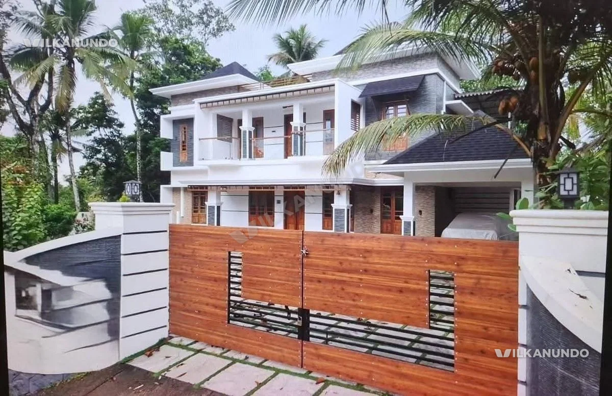 തിരുവല്ല, മാനകച്ചിറയിൽ വീട് വിൽപ്പനയ്ക്ക്. 12 സെന്റ് സ്ഥലത്ത് 2650 ചതുരശ്ര അടി വിസ്തീർണ്ണമുള്ള വീട് വിൽപനക്ക്