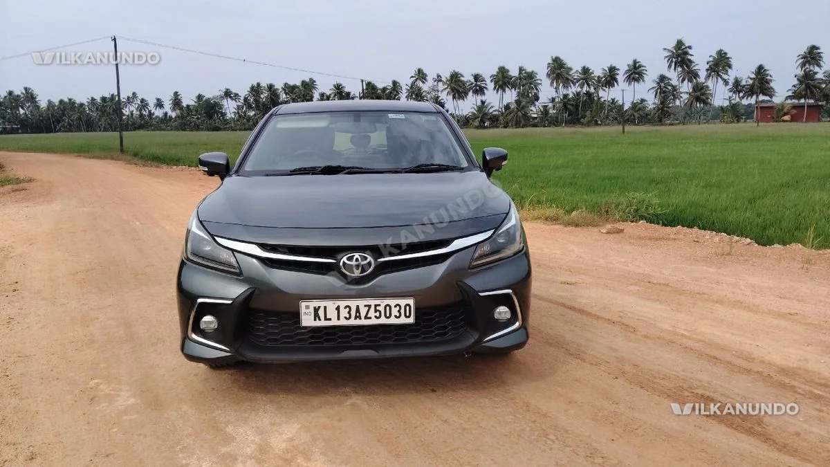 Toyota Glanza V Automatic Full Option – 2024 Model | January 2025 Registered | B2B Sale| Under warranty
