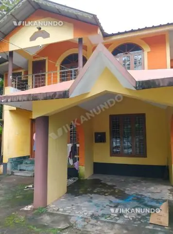 പത്തനംതിട്ട ജില്ല അടൂർ9.5 സെന്റ് സ്ഥലം1600 സ്ക്വയർ ഫീറ്റ് വീട്