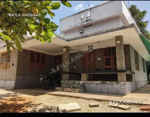 പാലക്കാട് കല്ലടിക്കോട് ഹൈവേയിൽ നിന്നും 300 മീറ്റർ ദൂരത്തിൽ 8 സെന്റ് 3BHK house വിൽപ്പനയ്ക്ക്.