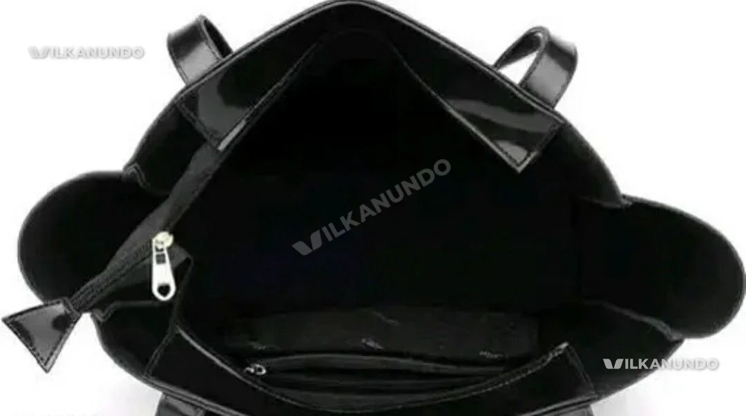 Bag ആണോ Black Hole ആണോ? 😂👜
