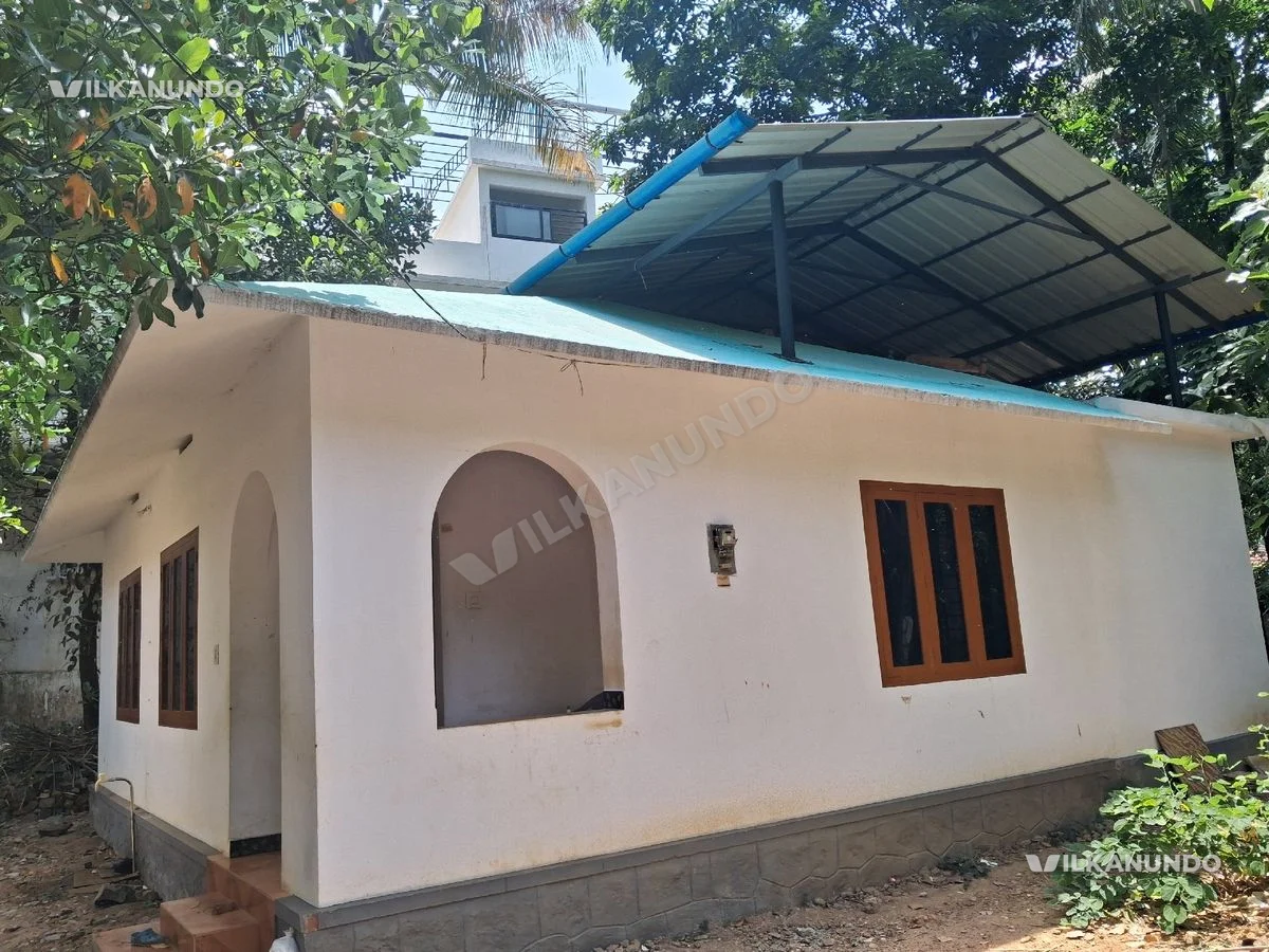 Independent House forsale