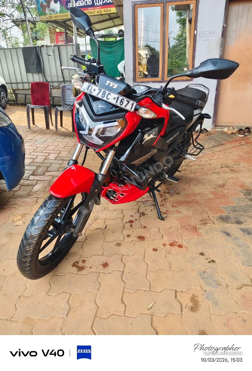 TVS RAIDER
