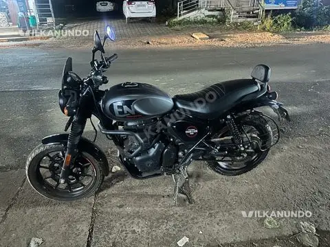 Royal Enfield Hunter 350