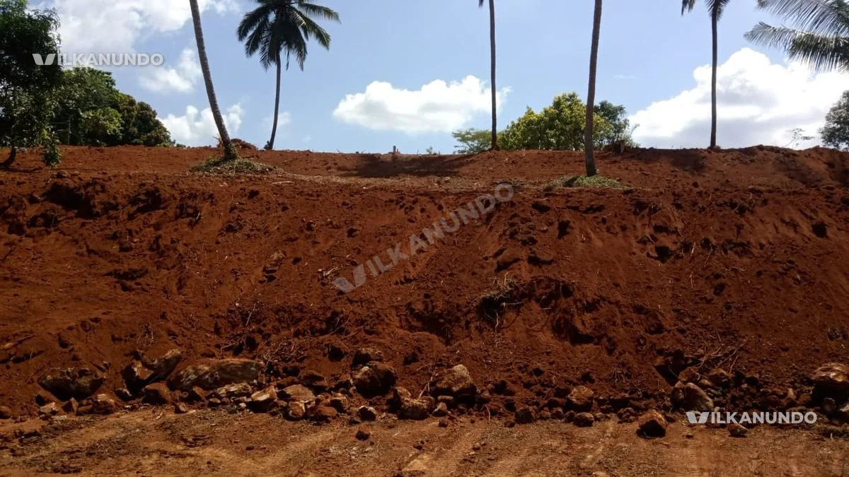 1 acre land