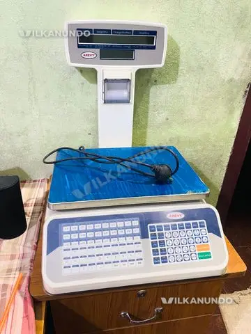 Electronic Weighing Machine with Bills