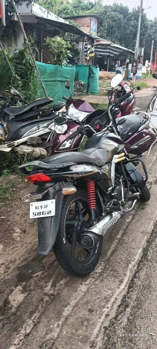 mahindra centuro