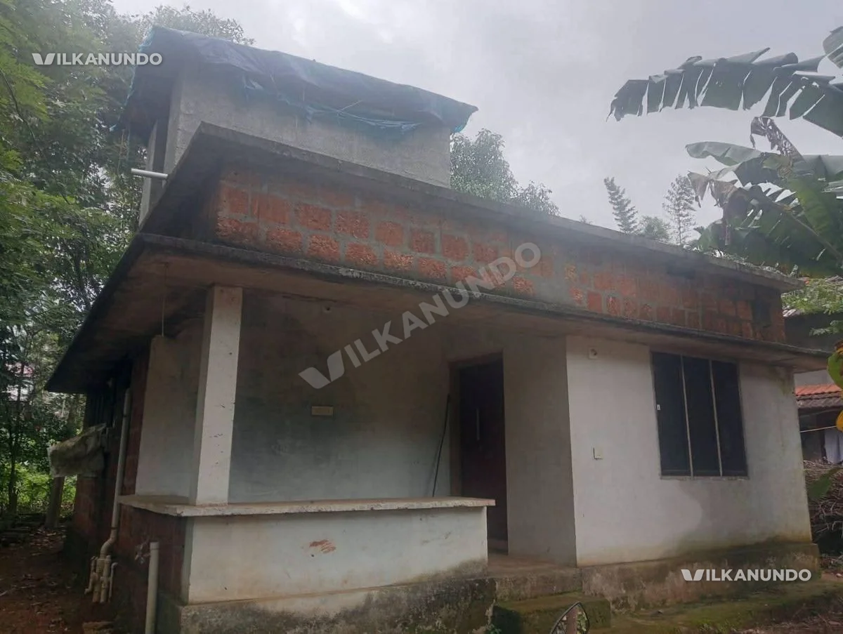 വളാഞ്ചേരി എടയൂർ ഭാഗത്ത് മൂന്നാക്കൽ5സെന്റ് സ്ഥലം വീടും വിൽപനക്ക്
