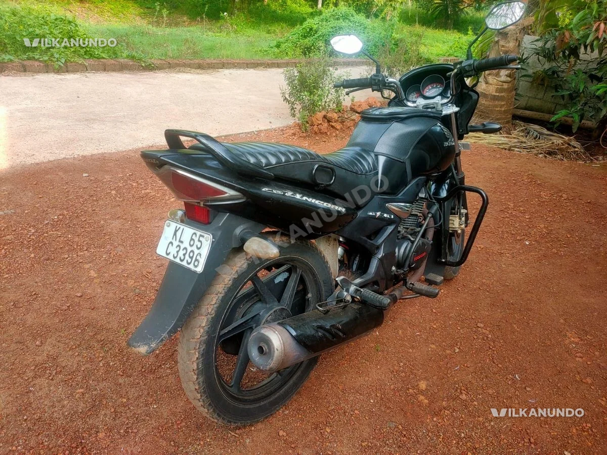 HONDA UNICORN