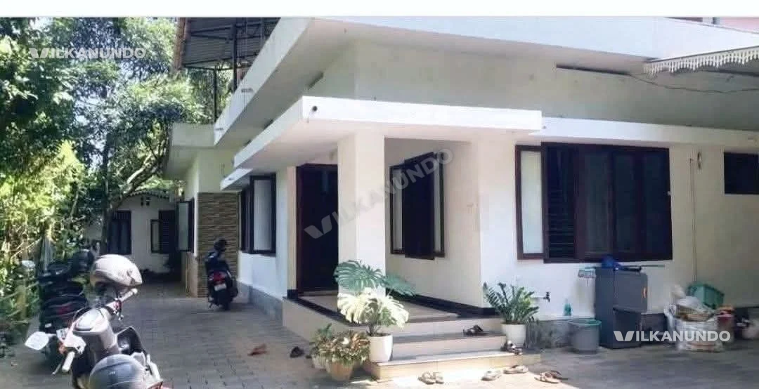 :70 ഏക്കർ സ്ഥലം, 4 bedroom attached, വാർക്ക വീടും മൊത്തവില, 60 ലക്ഷം, pala