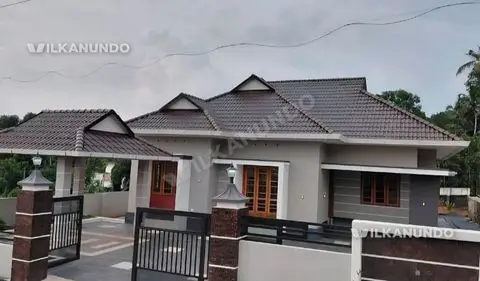 Kottayam Changanassery Manthanam Shanthipuram Road10 സെന്റ് സ്ഥലവും 1500 ചതുരശ്ര അടി വീടും വിൽപനക്ക്