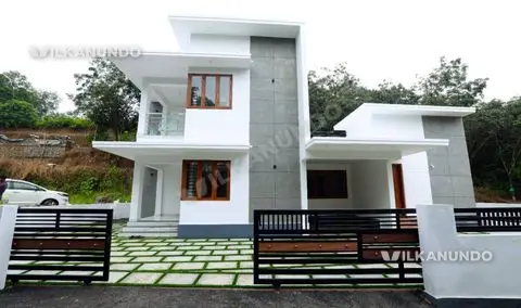 കോട്ടയം പാമ്പാടി, ഏഴാം മൈൽ വീട് വിൽപ്പനയ്ക്ക്. 6 സെന്റ് സ്ഥലത്ത് 1850  squrefeet വീട് വിൽപനക്ക്
